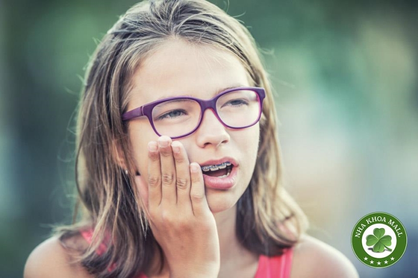 Cách Giảm Đau Khi Niềng Răng: Hướng Dẫn Toàn Diện Từ Bác Sĩ Chuyên Khoa