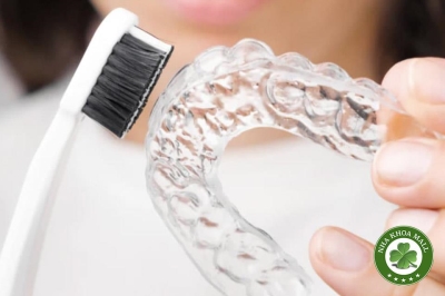 Cách Vệ Sinh Hàm Duy Trì Sau Niềng Răng: Hướng Dẫn Đầy Đủ Từ A đến Z
